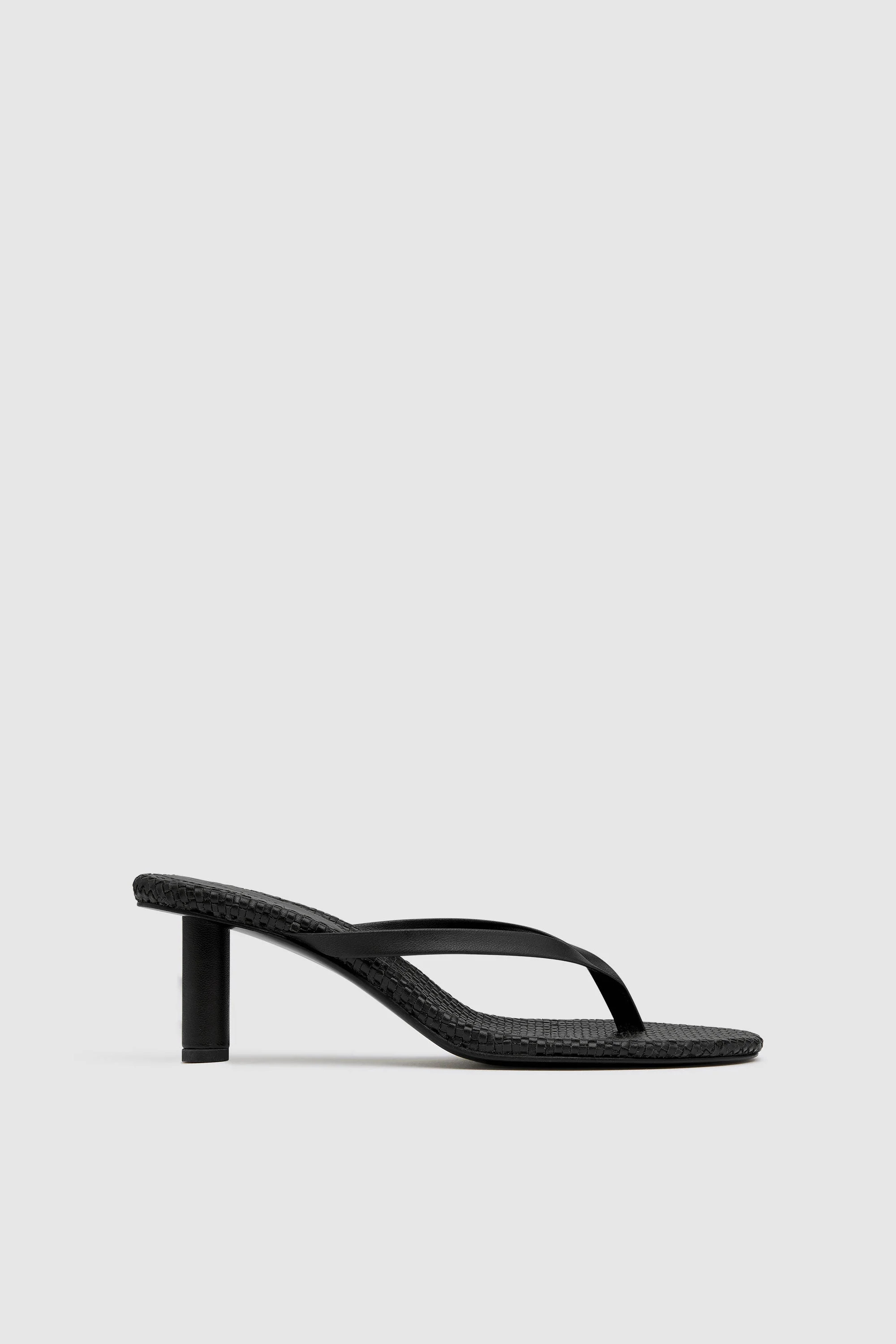 Woven Thong Heel - Black | St. Agni (US, UK, EU)