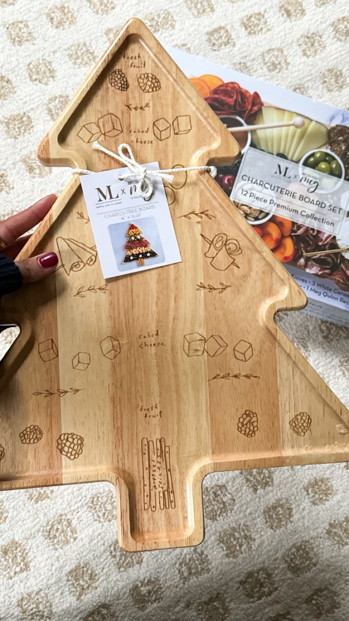 The cutest Christmas tree charcuterie board - would be great for a Christmas party or even a gift for the hostess! 

#LTKHome #LTKHoliday #LTKOver40