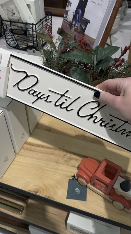 Days til Christmas sign at target 