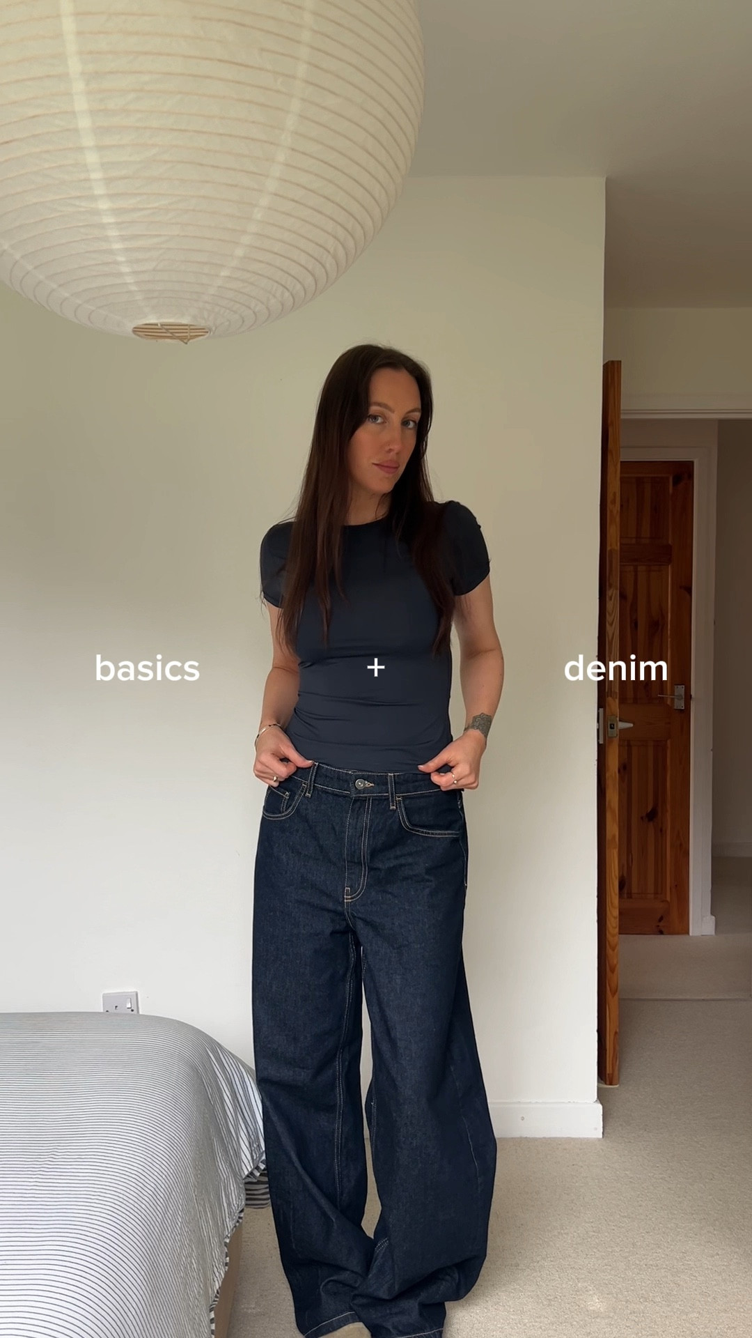 The only style formula > a basic + a pair of great denim 💌

New little feature where I keep it really simple + just style a basic and a pair of denim. Will link everything for you on stories or my LTK page ✨

#wardrobeessential #wardrobestaples #baggyjean #denimstyles

#LTKspring #LTKjeans #LTKuk