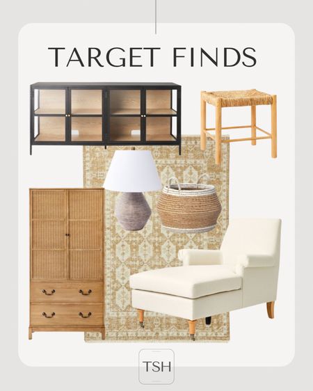 I’m loving this furniture, decor pieces and rug for a bedroom!

Target home, Studio McGee, living room decor, bedroom decor, accent chair, occasional chair, rug, table lamp

#LTKFind #LTKhome #LTKunder100