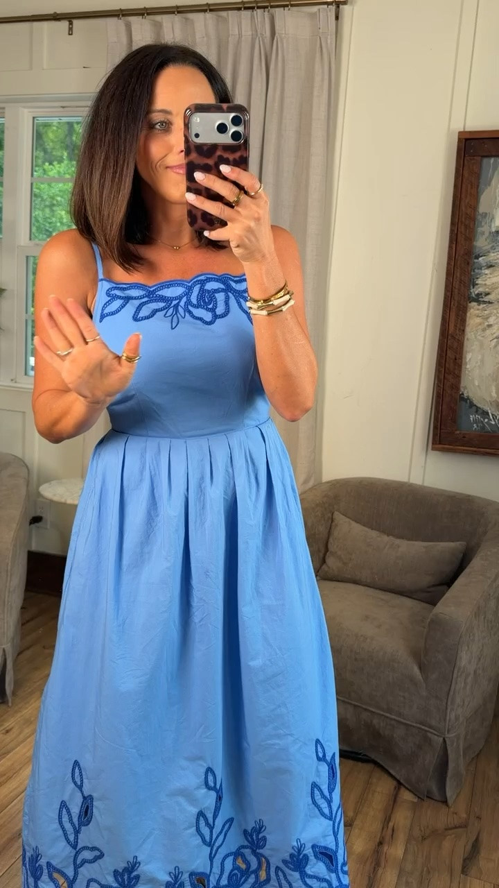 major Anthro vibes for a fraction of the price 😍 this Walmart dress is SO good!! the embroidery detail is everything!!

wearing a xs!

#walmartfashion #walmart