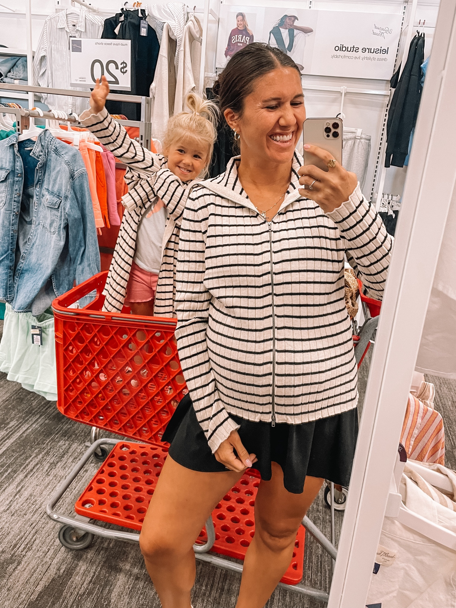 New target sweater. I sized up to a large so it would be long enough to cover the over the bump maternity jeans. Soft material & stretchy.



#LTKFindsUnder50 #LTKSeasonal #LTKStyleTip