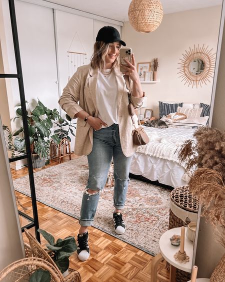 Casual spring outfit - lightweight blazer, basic white tee (not see through!!) and Abercrombie jeans 

Spring outfits, closet staples, affordable fashion


#LTKSeasonal #LTKstyletip #LTKunder50