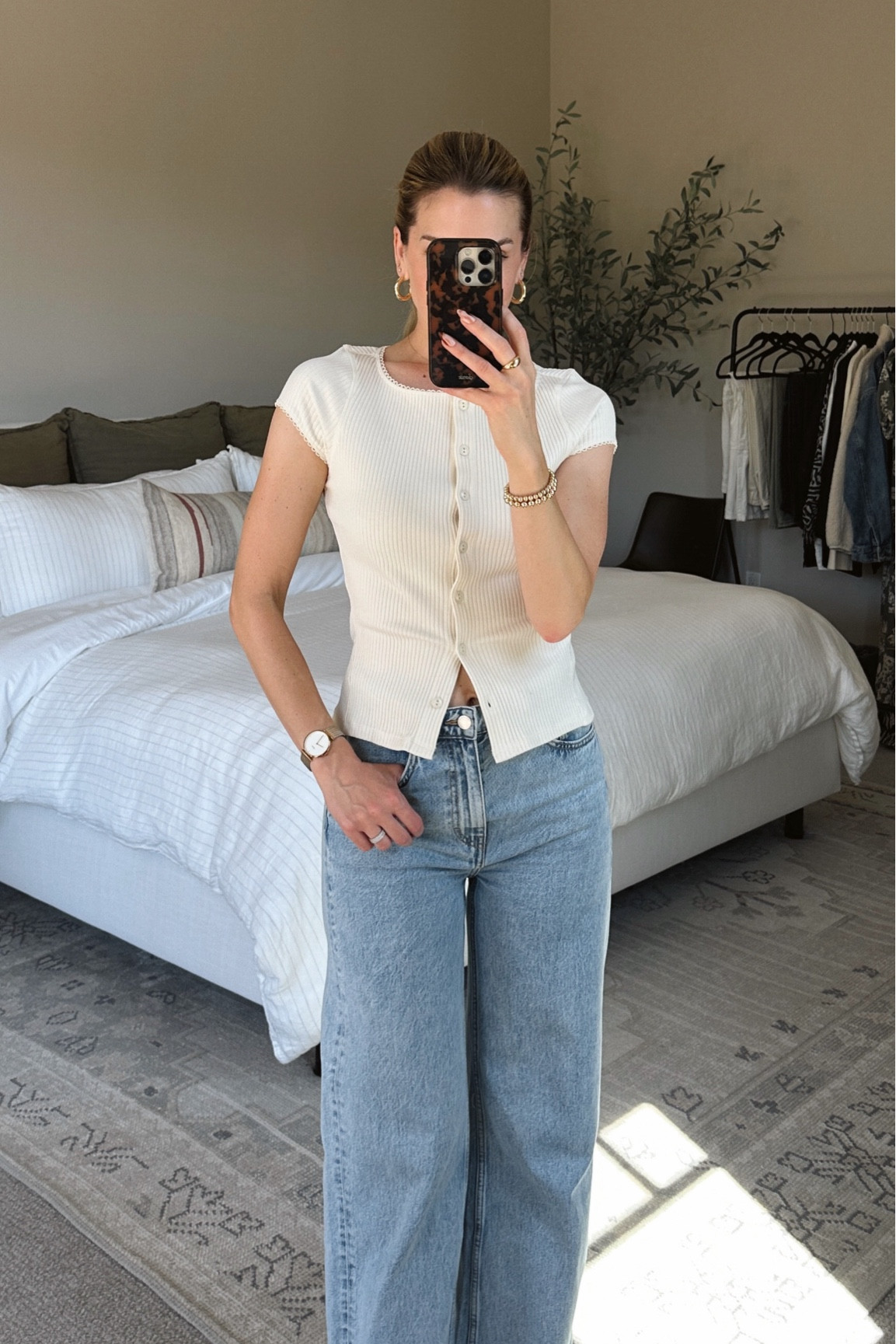 Something about this knit cardi is just CUTE. Wearing size small.