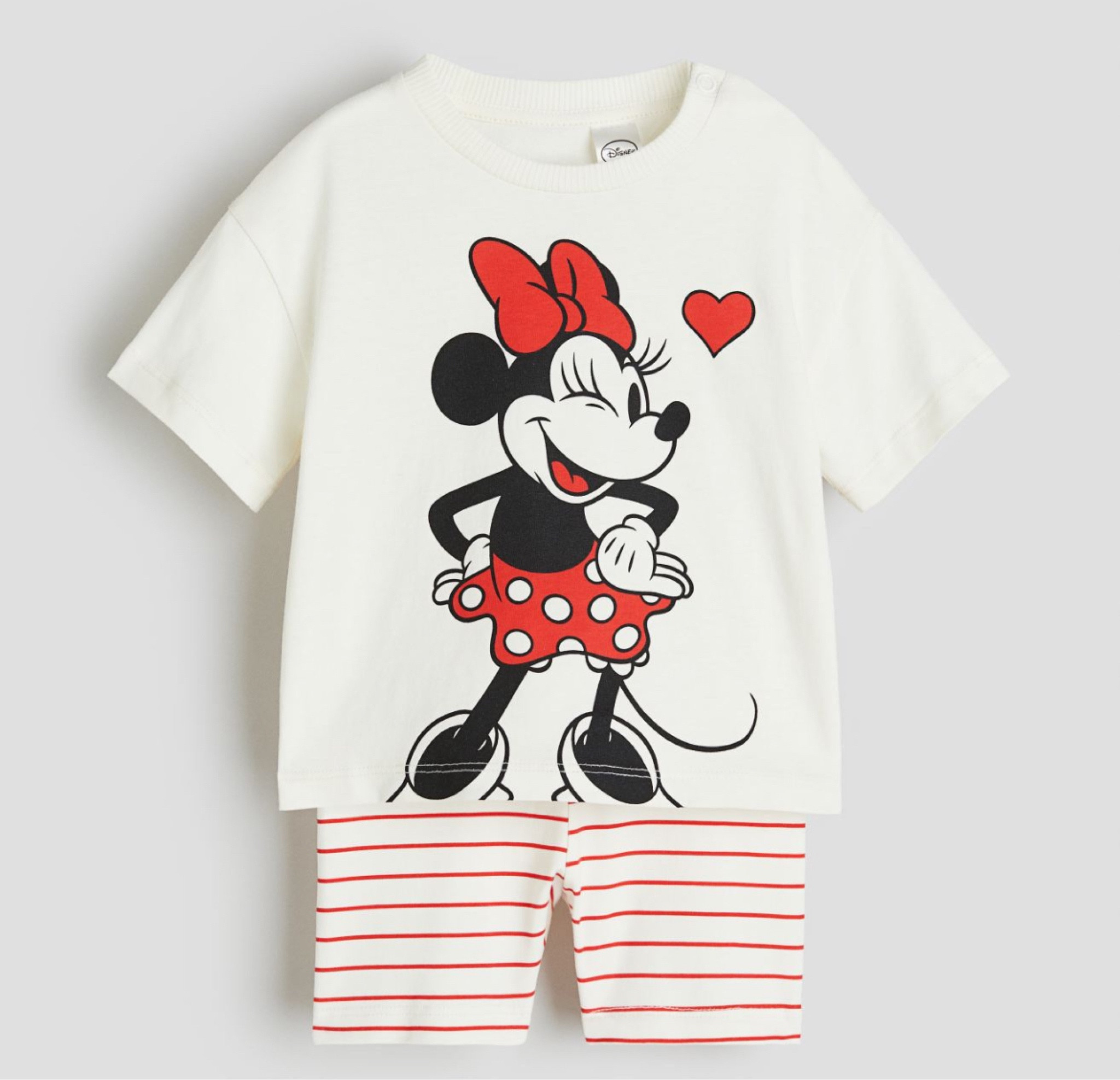 This Minnie shorts set it way too cute!!! 

#LTKkids #LTKfamily #LTKbaby