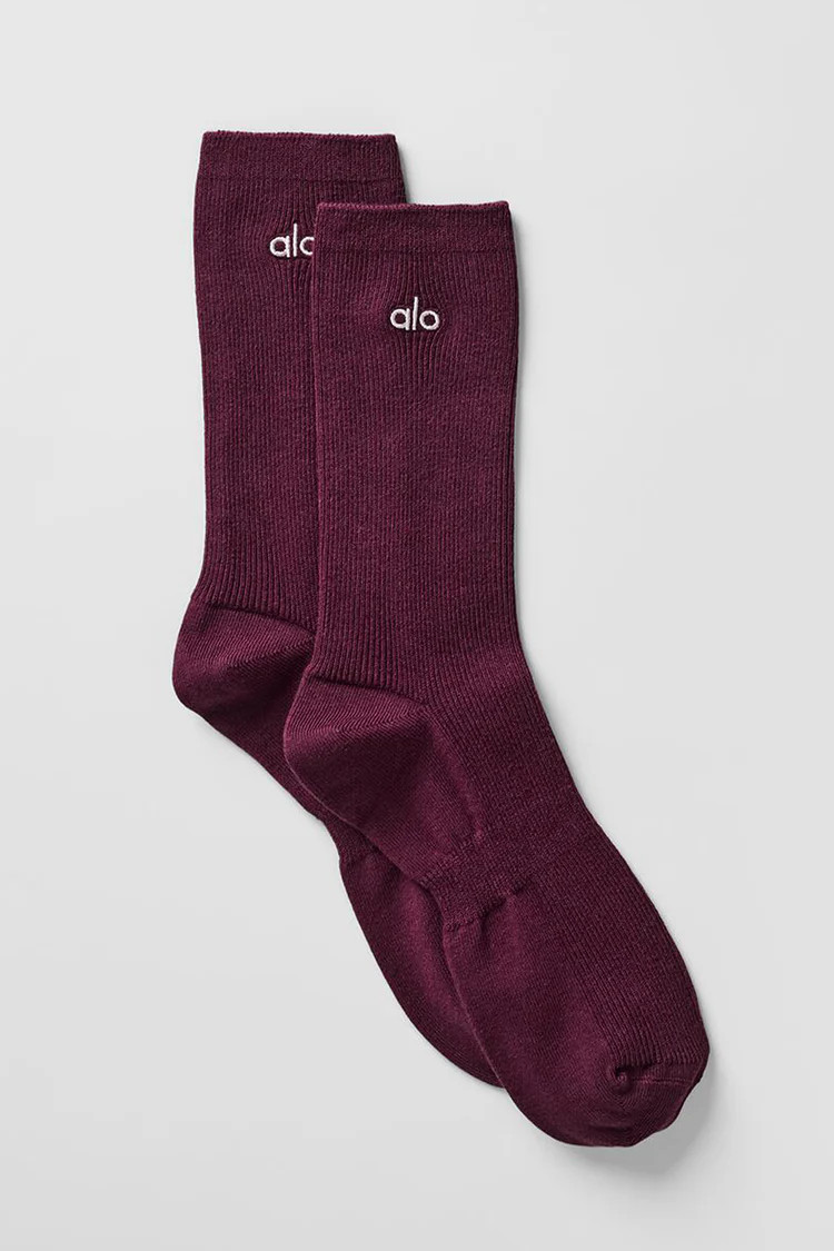 Unisex Half-Crew Understated Sock - Burgundy | Alo Yoga