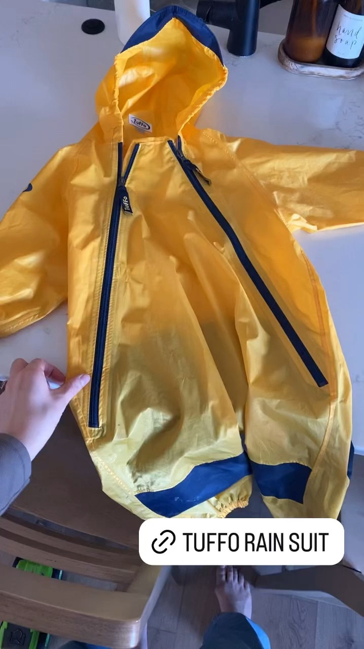 Toddler rain suit for your kiddo to spend more time outside!



#LTKFamily #LTKFindsUnder50 #LTKKids