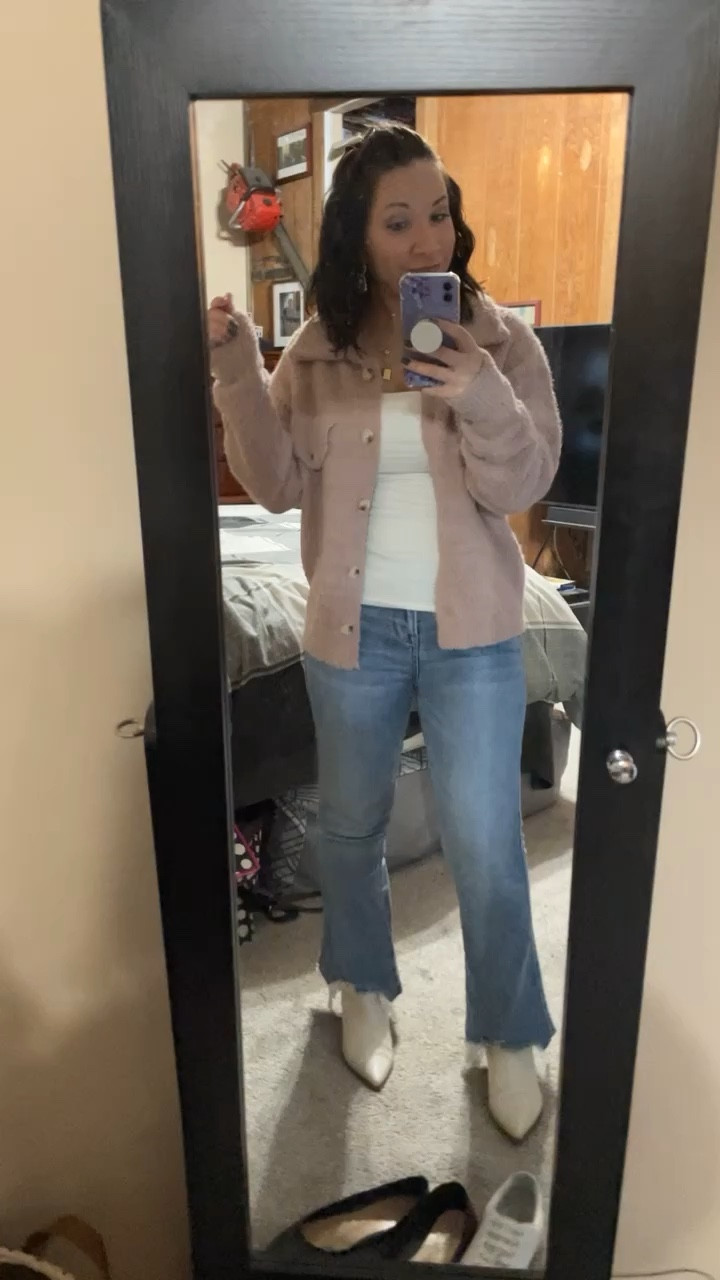 Cutest spring outfit 
Cardigan - XS
Tank small


#LTKSeasonal #LTKU #LTKSpringSale