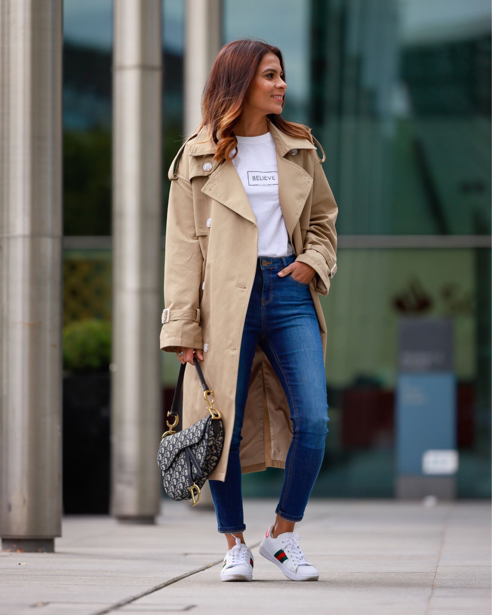 Double-Breasted Belted Trench Coat in Tan White Tshirt Blue Jeans White Trainers Dior Saddle Bag - Ways to wear a trench coat - Autumn looks Simple Autumnal Outfits Fall Outfits Petite Style

#LTKSeasonal #LTKtravel #LTKstyletip
