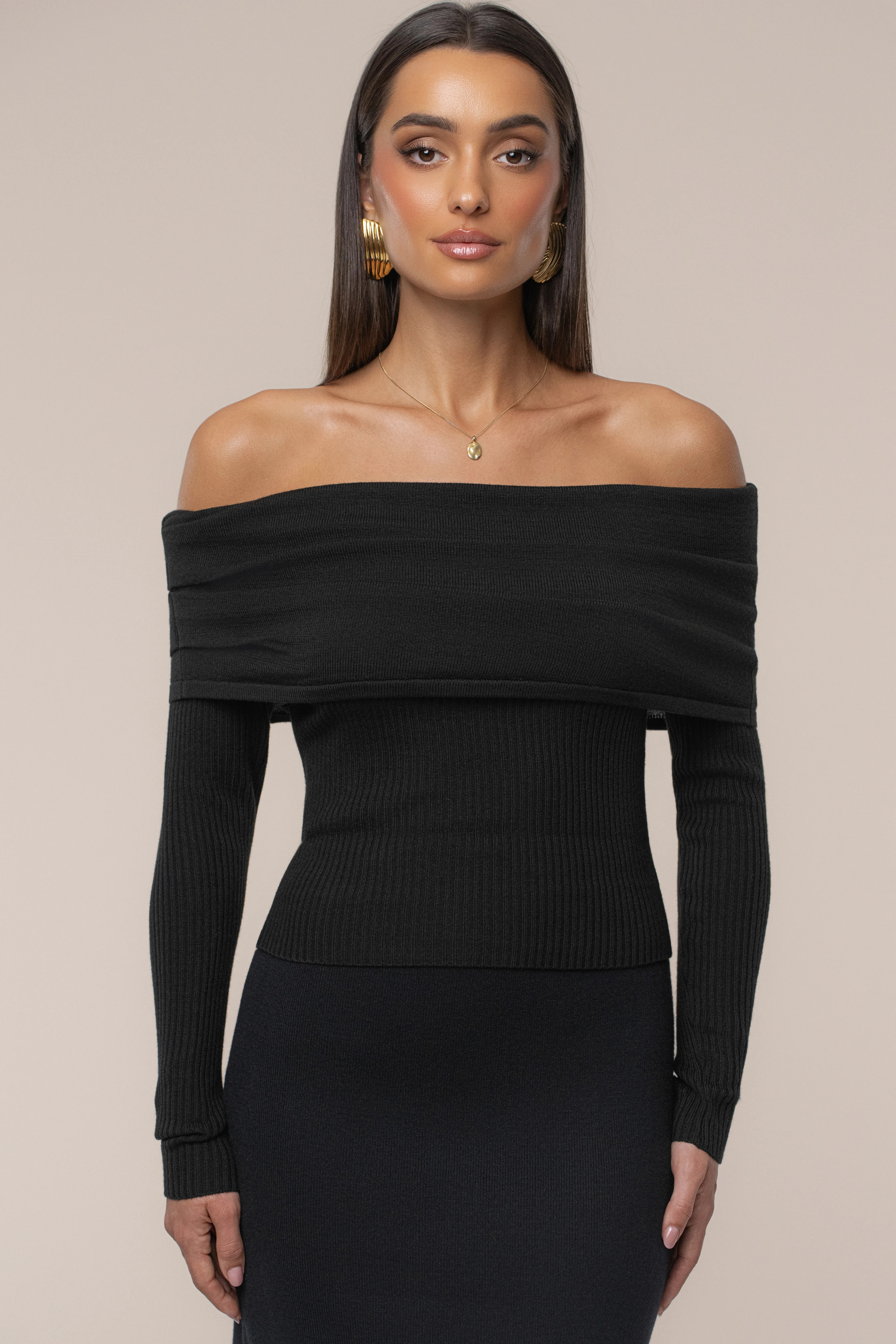 Black Off The Shoulder Knit Top L | JLUXLABEL