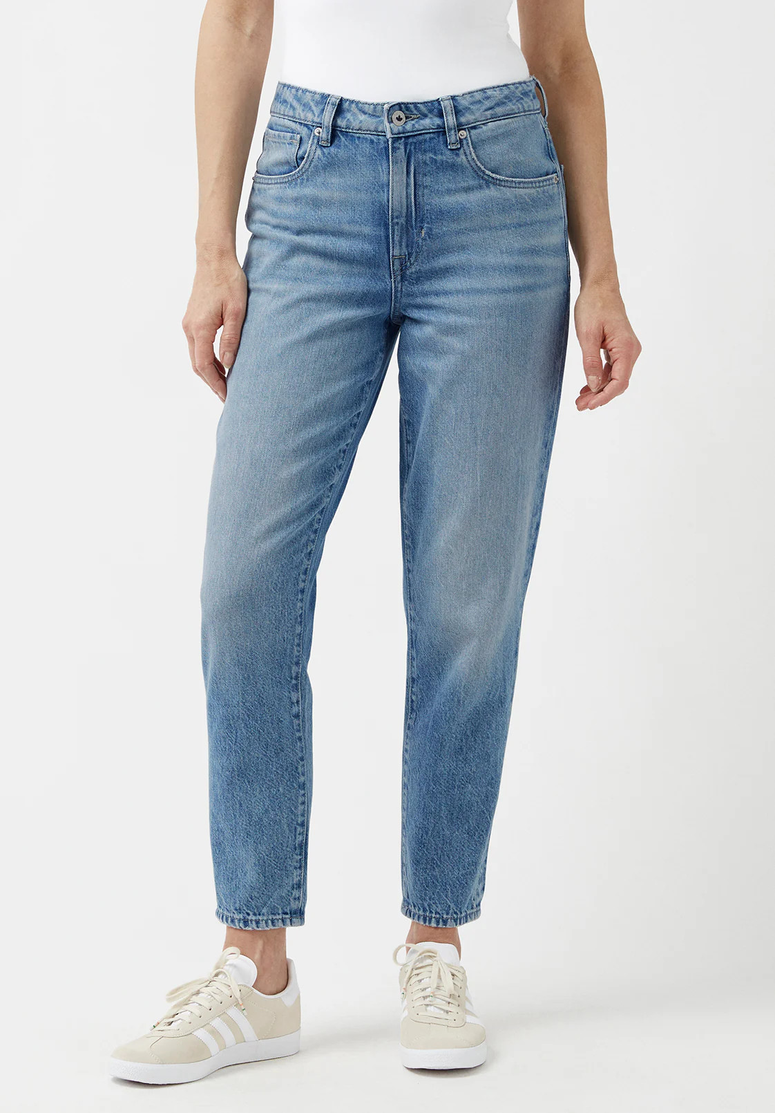 Margot Mom Jeans in Broken-in Wash - BL15903 | Buffalo David Bitton