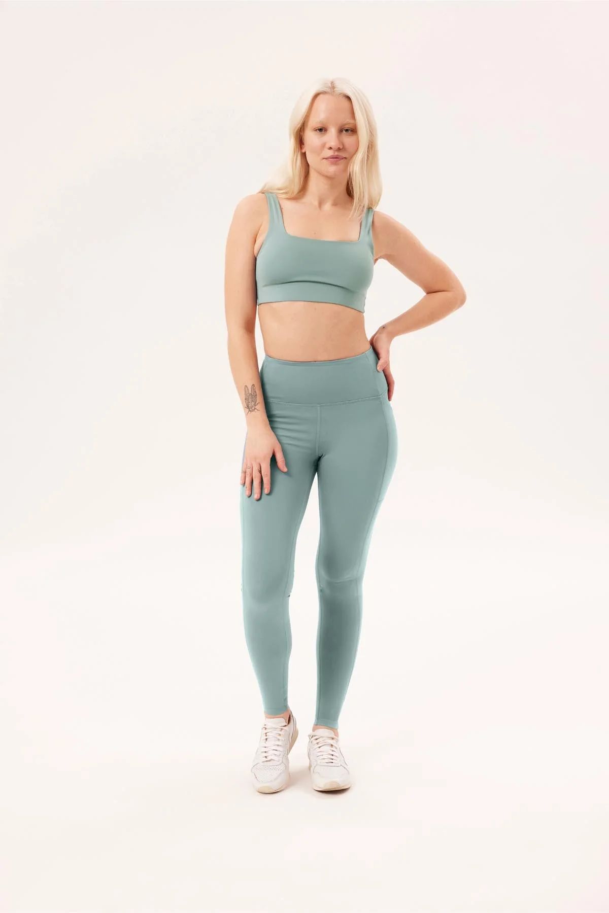 Lagoon Compressive Pocket Legging | Girlfriend Collective