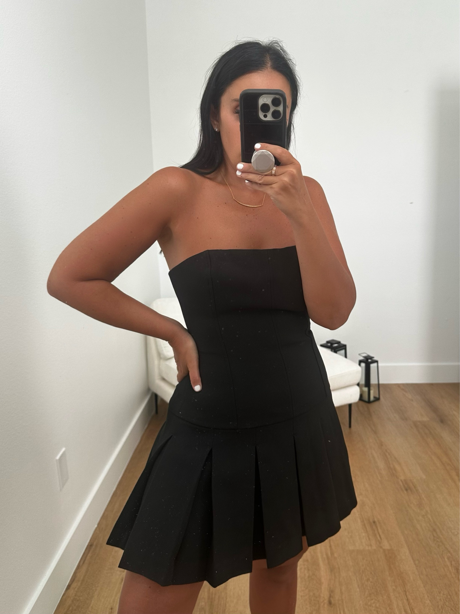 Aritzia Wilfred Polished Dress wearing size 8