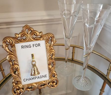 Ring for Champagne Bell by StrawberryGirlBags

Gold Frame Bell | Bar Cart Decor | Custom Ring For: Champagne, Bourbon, Chocolate, Kisses, Tequila, Custom | Wedding decor | bachelorette decor 


#LTKwedding #LTKhome #LTKGiftGuide