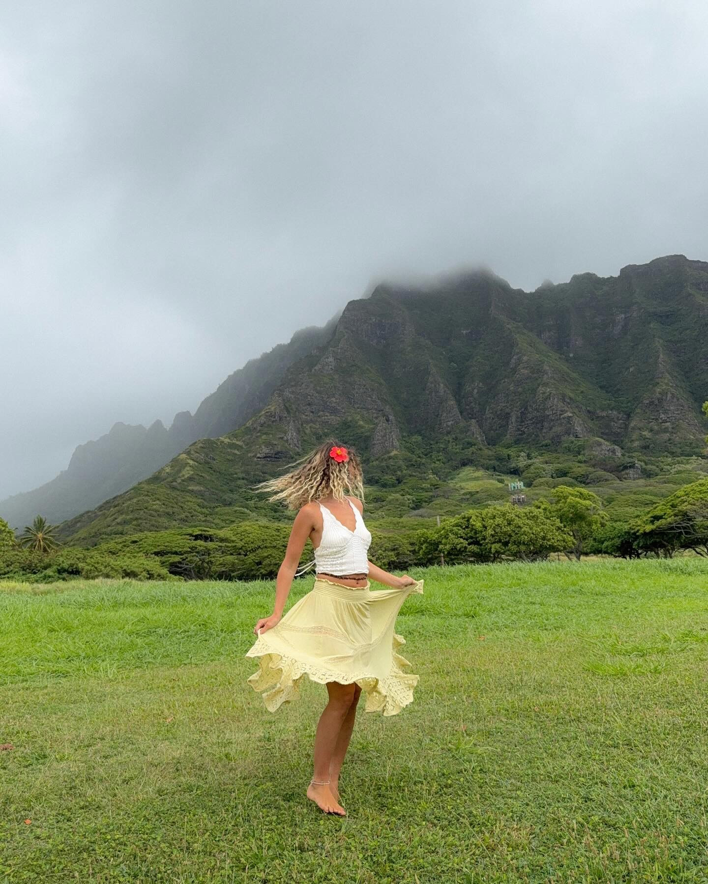 change of scenery 🌴🏔️
•
•
full outfit from @freepeople