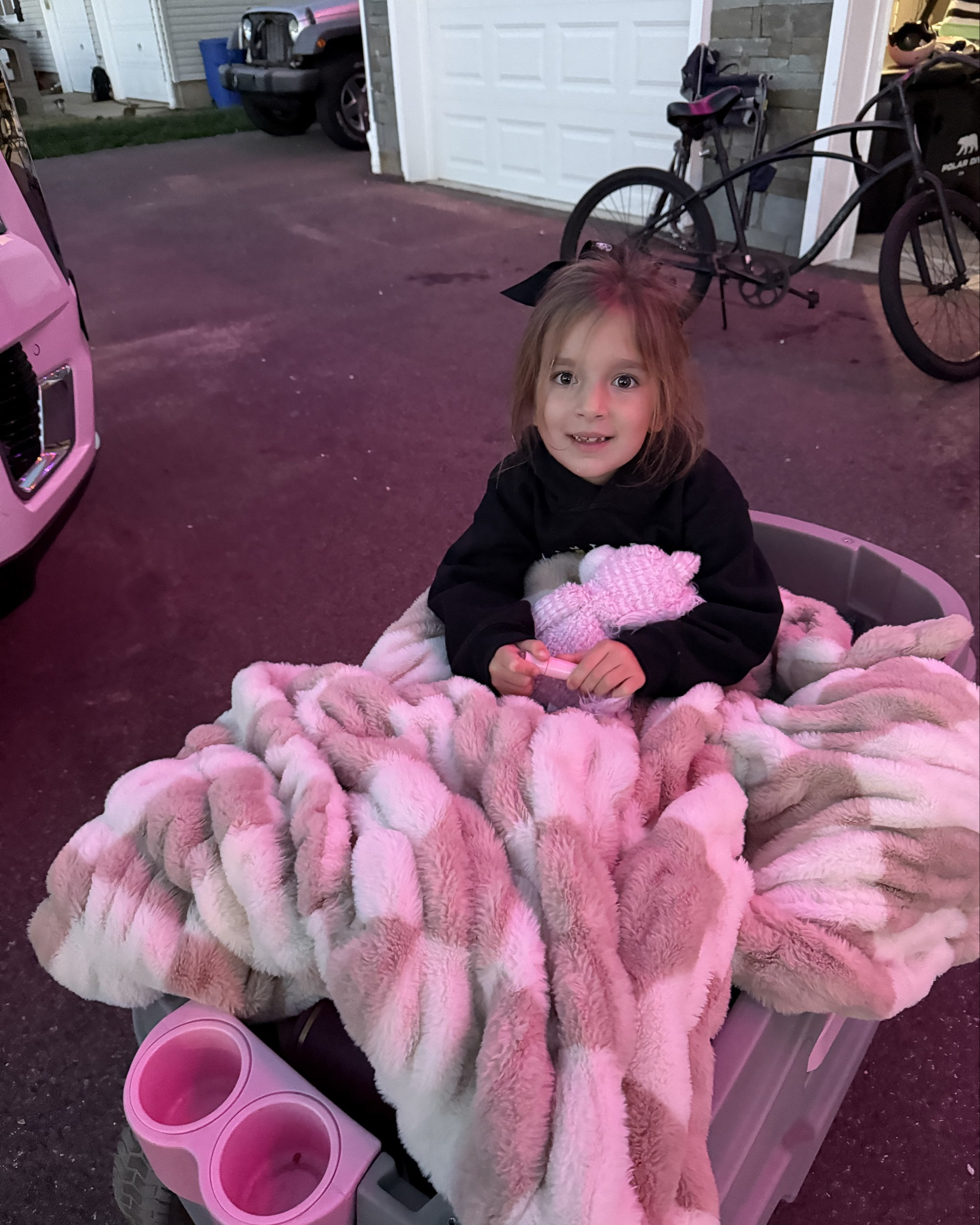 Our favorite Lola blankets are on sale!!! These make the best gifts!!  Code JANIE55 is good for 55% off sitewide! Only until Sunday night!!

#LTKGiftGuide #LTKHoliday