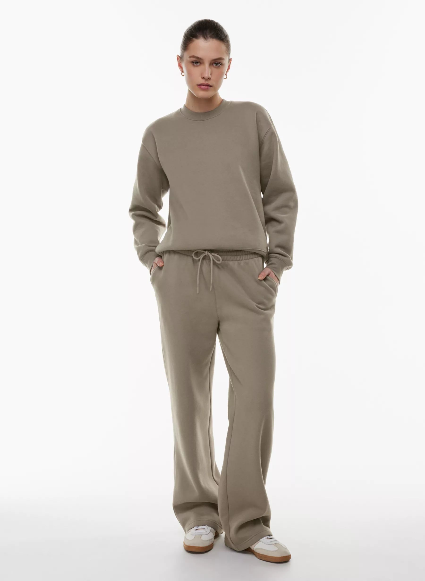 COZY FLEECE BOYFRIEND BASIC WIDE SWEATPANT | Aritzia