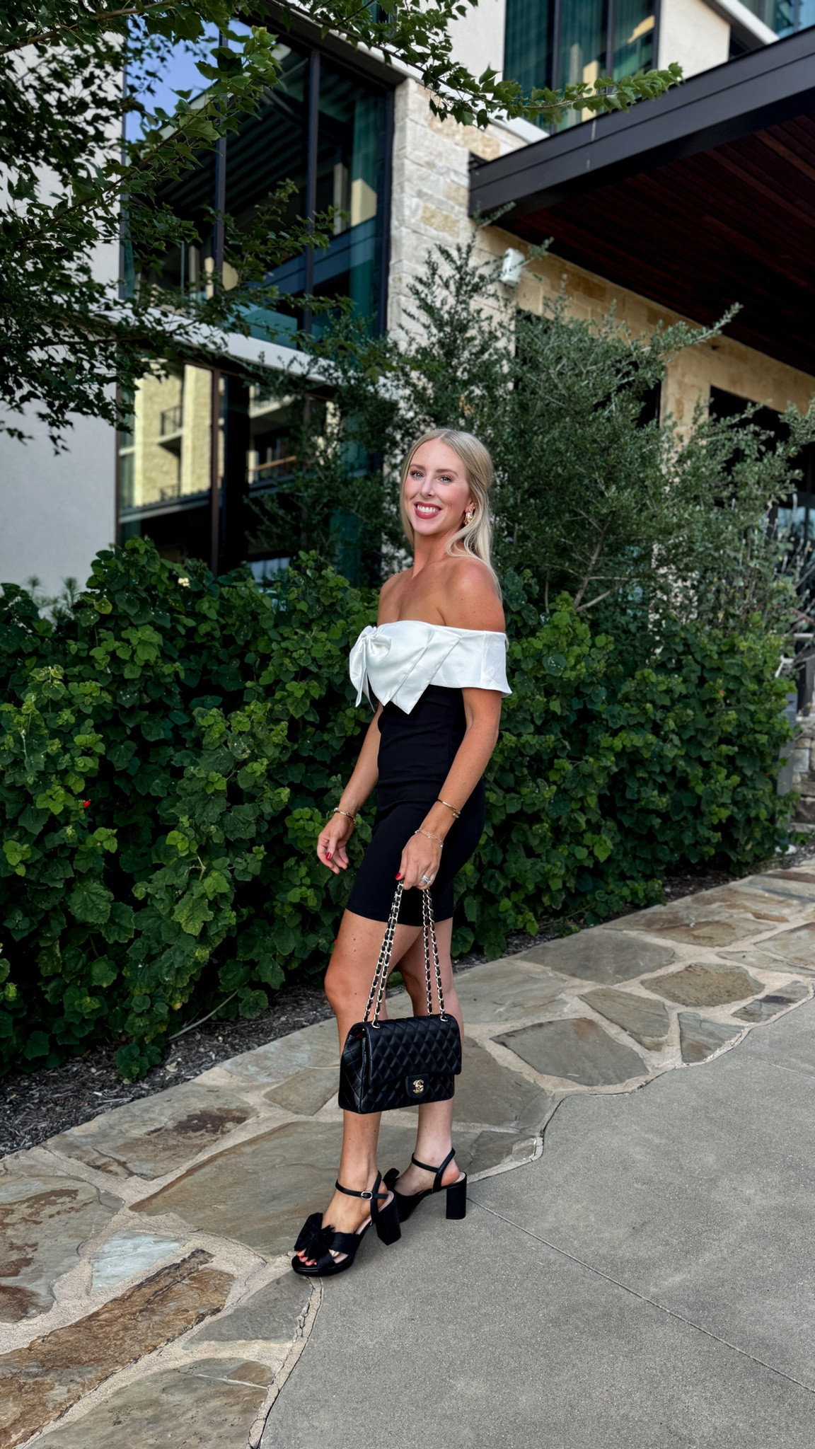 Amazon dress, black and white bow dress

#LTKSaleAlert #LTKCon #LTKFindsUnder50