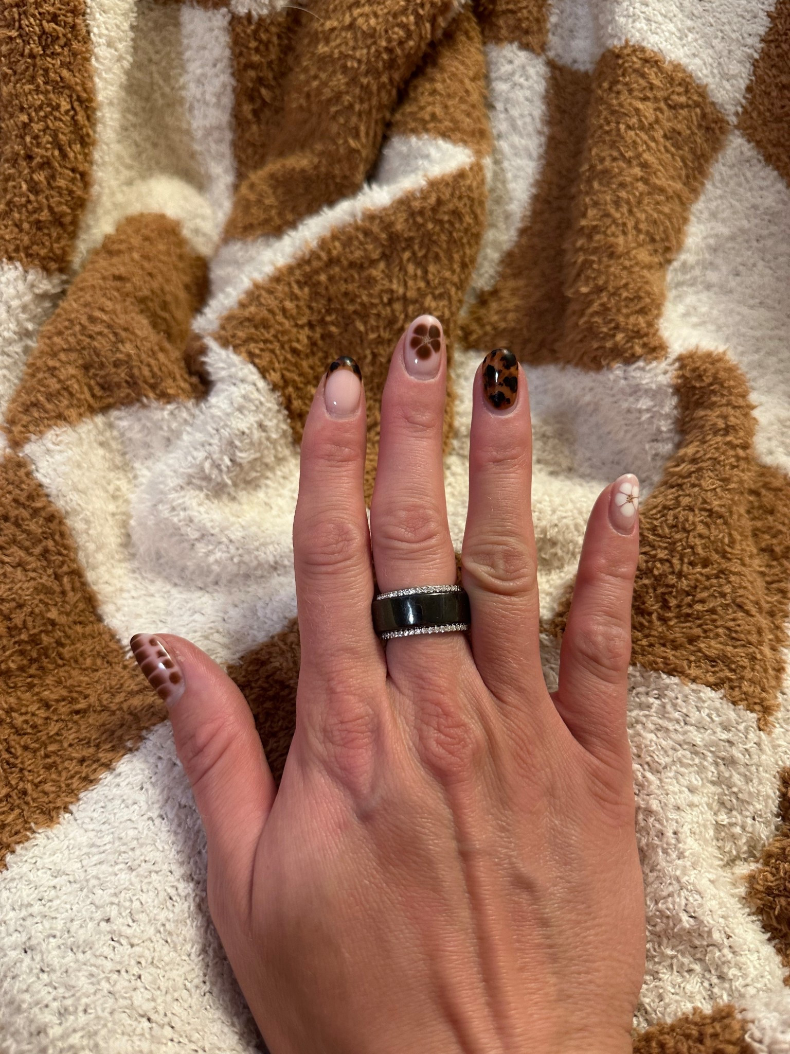 The simplest way to elevate your Oura Ring 💍🤩

#LTKHome #LTKBeauty #LTKWorkwear