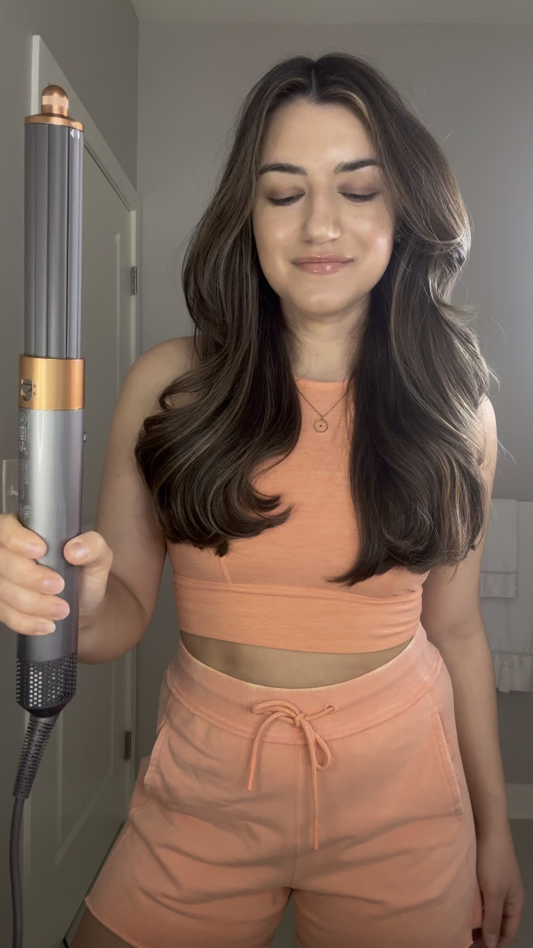 Kitsch gifted me their new cloud claw clip and it holds all my hair and feels so comfy!

#LTKbeauty #LTKVideo #LTKstyletip