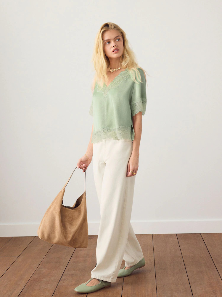 Grijs-groen - Satin V-Neck Lace Trim Top | Next EU
