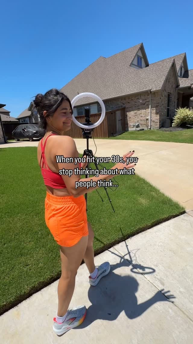 ✨👏🏽Walking through life with a tripod and tunnel vision—because being your true self > worrying about side-eyes from strangers.
This is your sign to stop dimming your light just to make others comfortable. Show up fully, awkward tripod and all.
Confidence is the new cute.

Be the main character. Always.

Tag your ride-or-die who hypes you up no matter what—and never let a fear of being “cringe” stop you from being iconic. 👏🏽🫶🏽 and follow along with us! ➡️

Latina creators, running and reading lifestyle, twin content creators, bookstagram and runstagram, showing up as your full self, content creation behind the scenes, women who run and read, creative confidence, building confidence through movement, everyday creators, making your own path, showing up authentically, behind the scenes bookish content, creator mindset, self-growth journey

🏷️ 

#MainCharacterEnergy #TripodInTow #ContentCreatorLife #ConfidenceOverComparison #BeYourselfAlways #SelfLoveClub #NoMoreSideEyes #LatinasWhoCreate #ReadingAndRunningGals #WalkingWithPurpose #UnapologeticallyYou #ReadingAndRunGals #LatinasWhoRun #LatinaBookstagrammers #CreativeConfidence #BookishAndBold #ContentCreatorBehindTheScenes #RunnerGirlVibes #SlowMilesFastBooks #SelfGrowthJourney #TripodChronicles #UnfilteredAndUnapologetic #LatinaContentCreators #BookishCreators #ChasingJoyNotPerfection #ConfidentWomenCreating #RunReadRepeat  #BookishConfidence #walkingwithintent