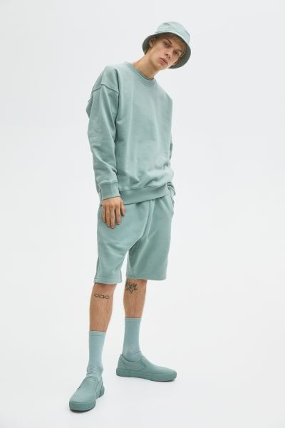 Oversized Fit Cotton sweatshirt | H&M (US + CA)