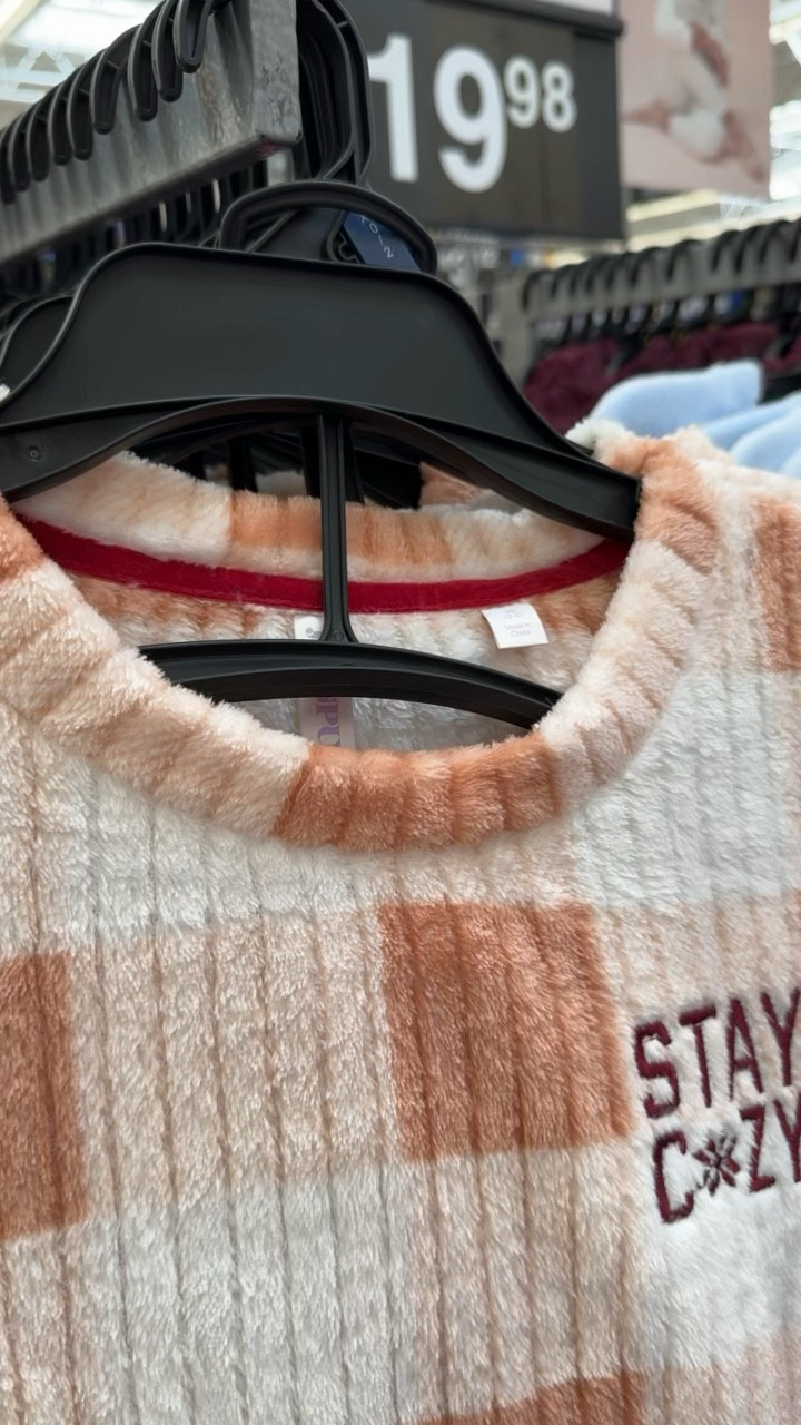 Yea for Joy Spun cozy pjs in XS! So cozy and they make great gifts 

#LTKGiftGuide #LTKVideo