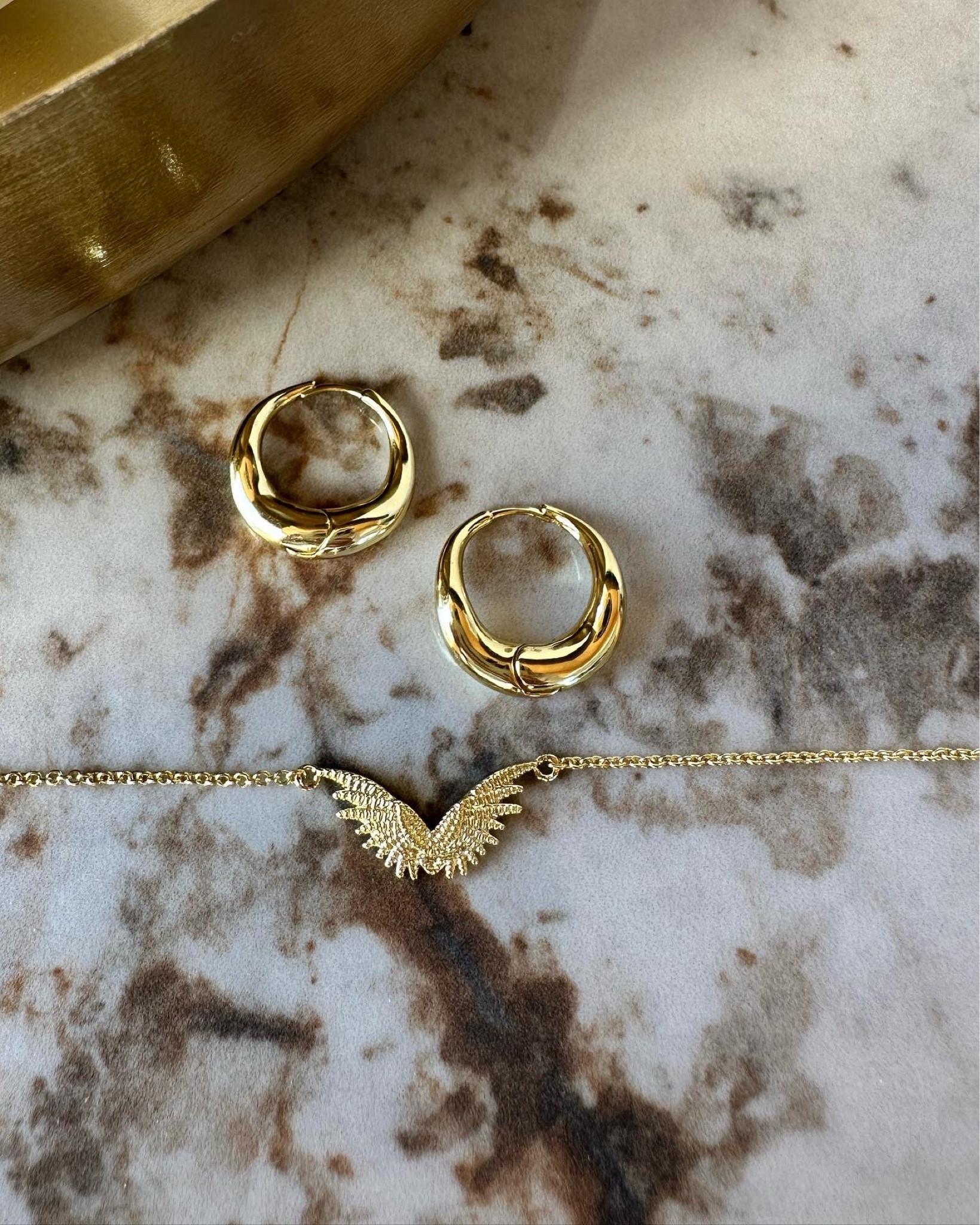 Gold jewelry 

#LTKstyletip #LTKfindsunder100 #LTKU