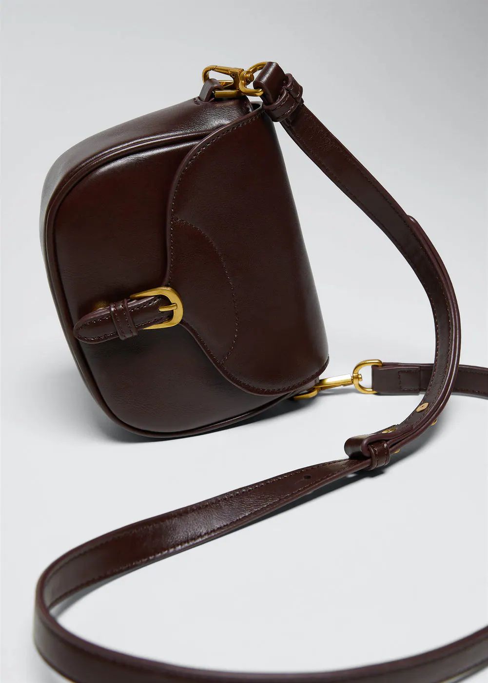 Flap crossbody bag -  Women | Mango USA | MANGO (US)