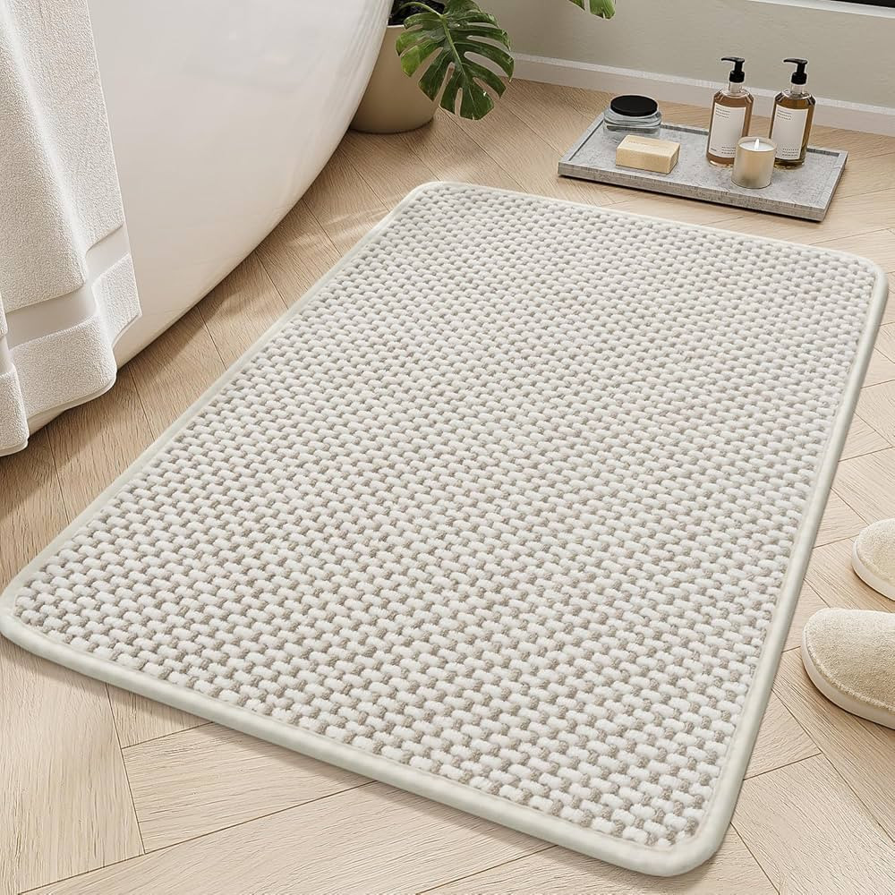MontVoo Chenille Bath Mat Super Absorbent Bathroom Mat Non Slip Bath Mats for Bathroom Tightly Wo... | Amazon (CA)