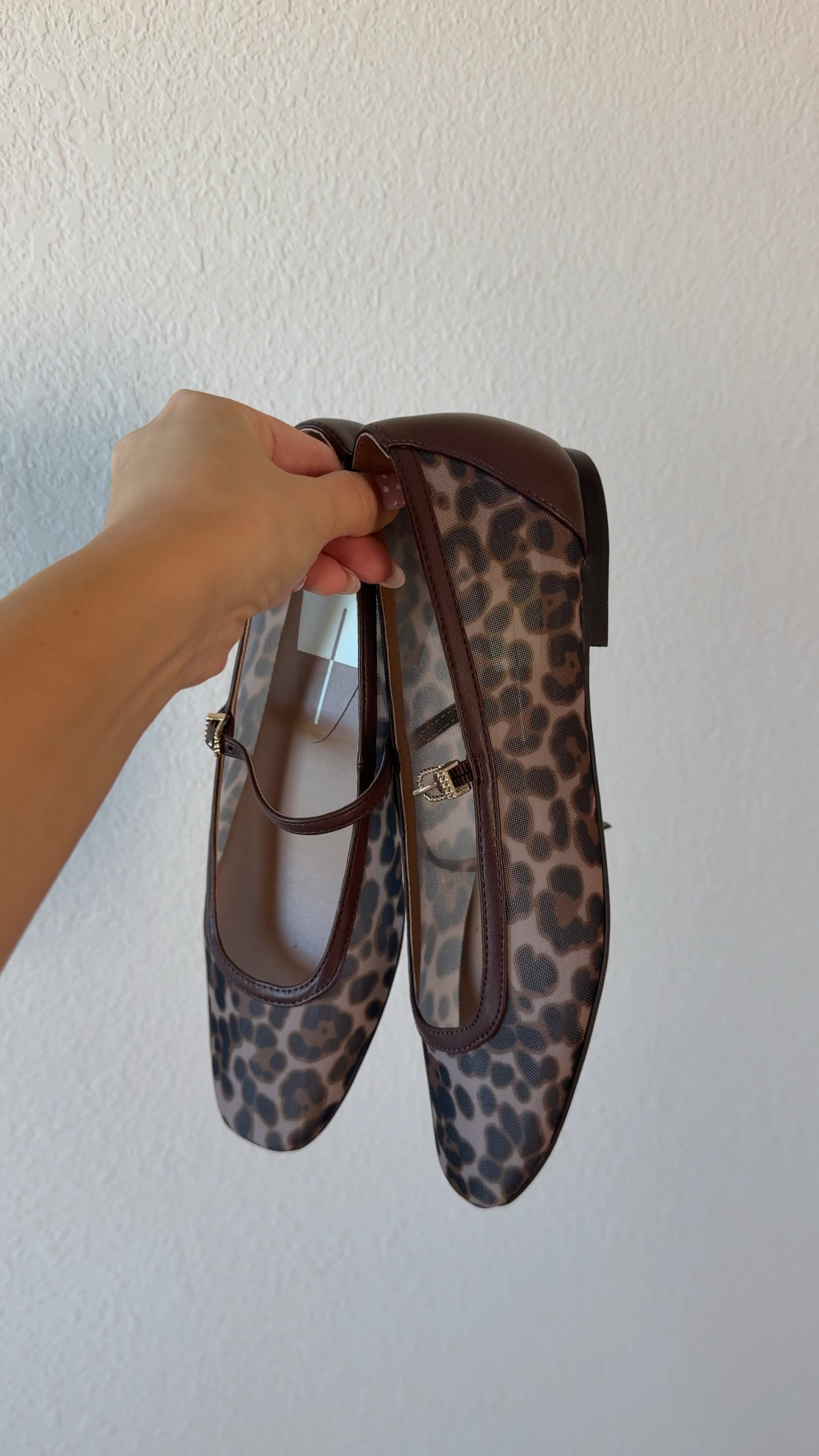 my new favorite fall shoe 😍🐆!! 

DSW, dolce vita, fall shoes , cheetah ballet flats 

#LTKStyleTip #LTKShoeCrush
