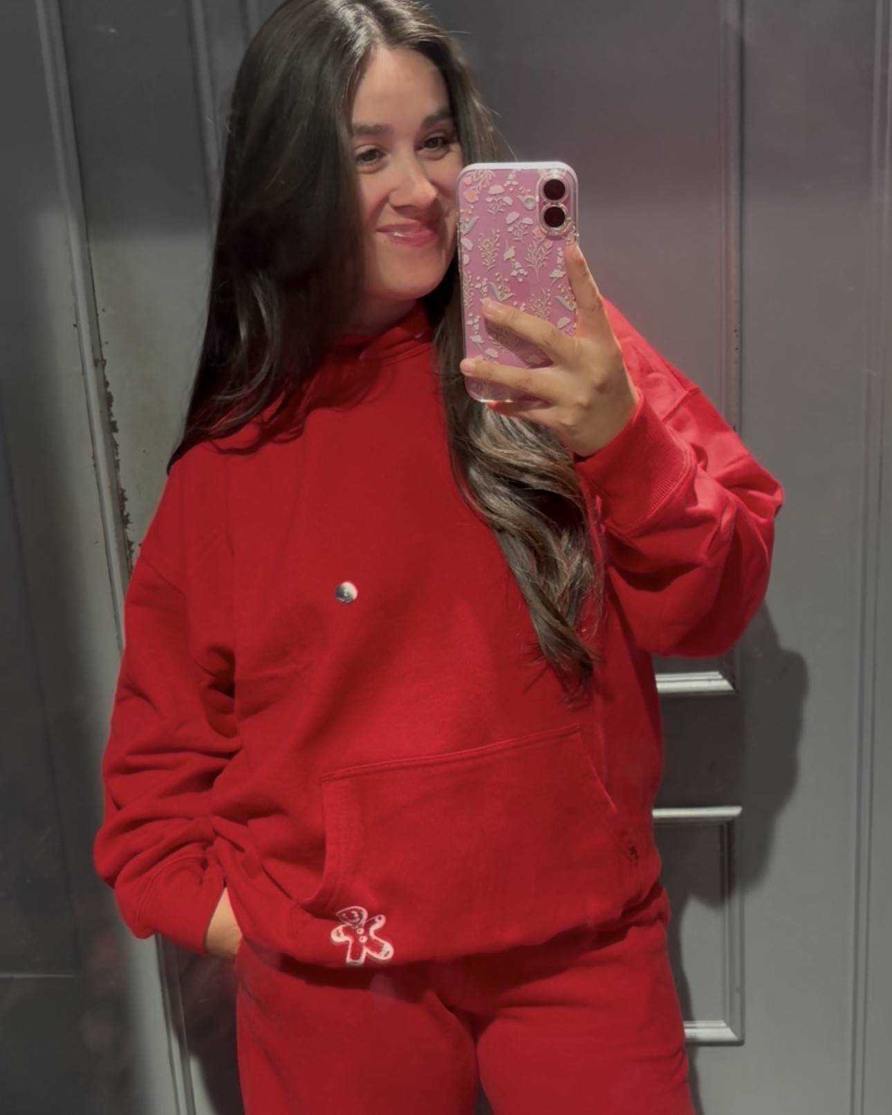 Christmas hoodie and sweatpants. Hoodie size S, sweatpants size XS

#LTKHoliday #LTKSeasonal #LTKootd