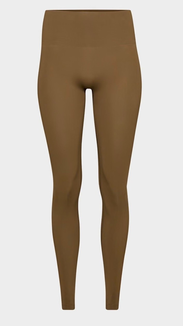 loves these leggings!

#LTKfitnessgoals #LTKActive #LTKmorningroutine