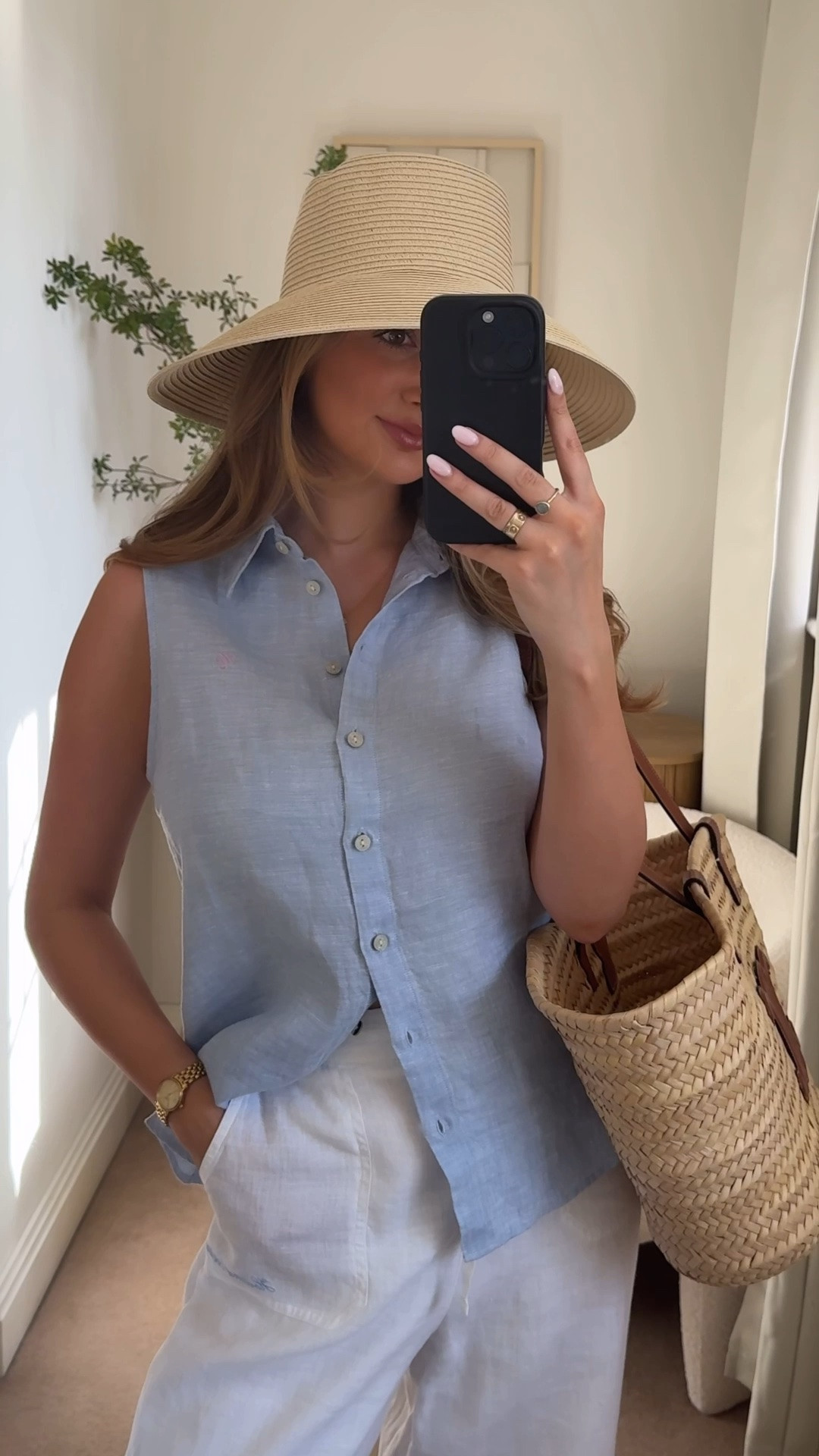 Summer outfit 🤍 

Heatwave outfit, linen outfit, holiday style, coastal chic, European summer outfit

#LTKsummer #LTKuk #LTKeurope