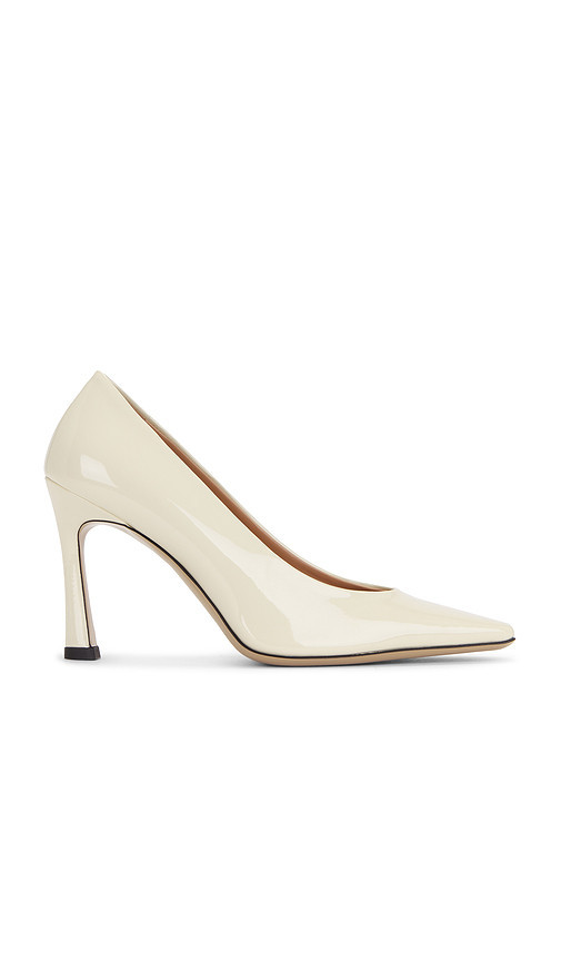 THE ATTICO ESCARPIN en White. Taille 37.5. Also en 39. | Revolve Clothing (Global)