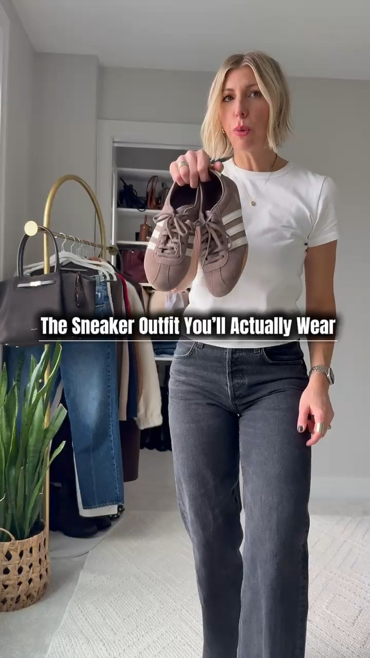 The sneaker outfit you will actually wear!

#LTKSeasonal #LTKootd #LTKmomlife