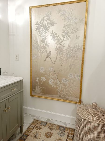 This hand painted chinoiserie panel is absolutely stunning. Pictures don’t do it justice. 



Etsy, handmade, grand millennial, granny chic 

#LTKHome