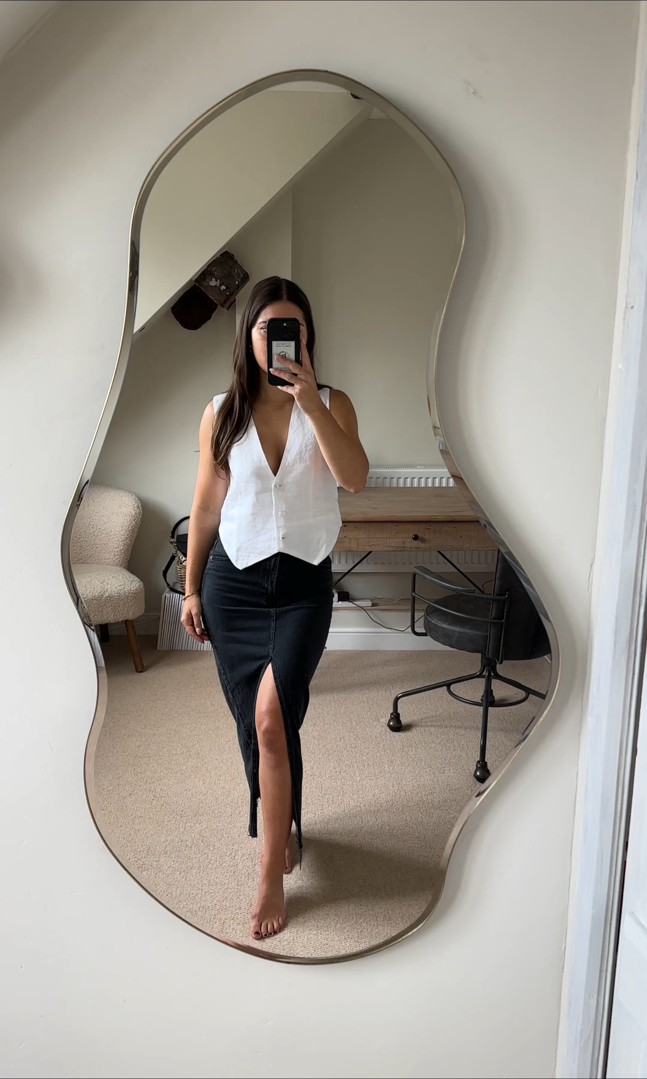 DISSH try on - I’m quickly becoming obsessed with this brand. Their pieces are so classic, versatile and brilliant quality. Which is your favourite? 

#LTKunder50 #LTKstyletip #LTKeurope
