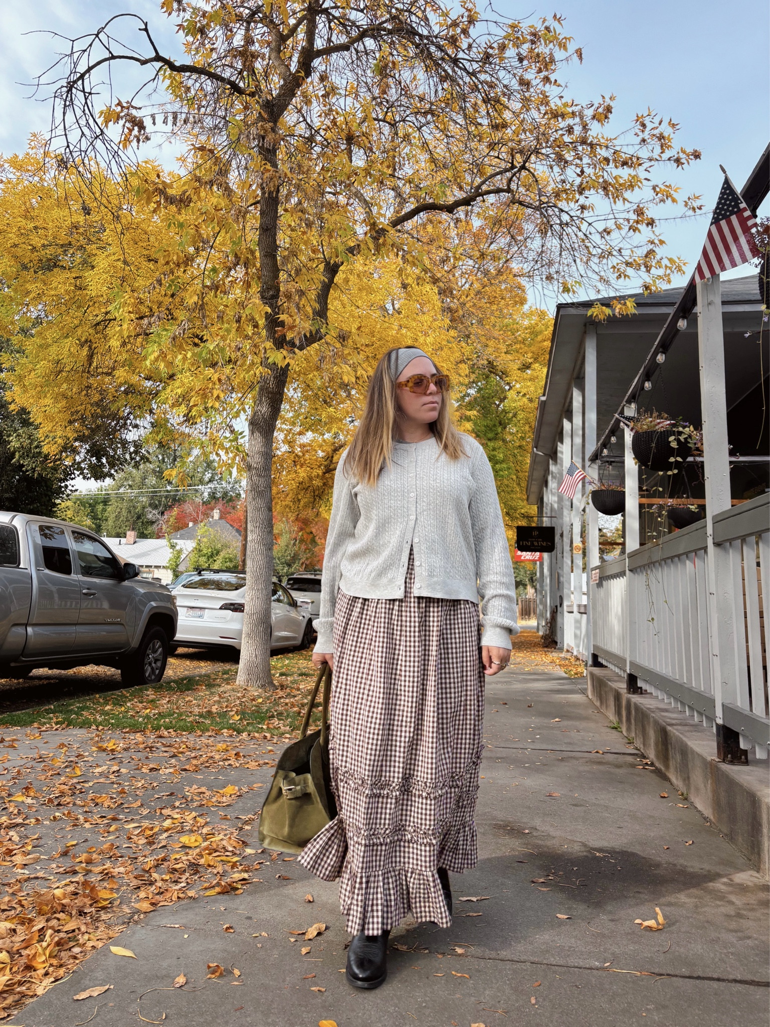 🍂🤎🐻🤠🐴🦌