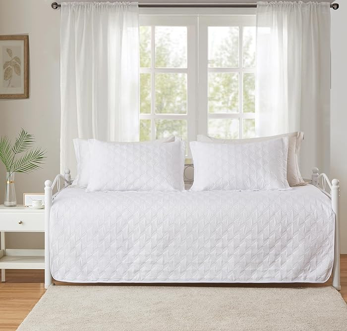 Hailea 3 Piece White Daybed Cover Twin Size Cozy Daybed Sets Bedding Double Sided Quilting Cover ... | Amazon (US)