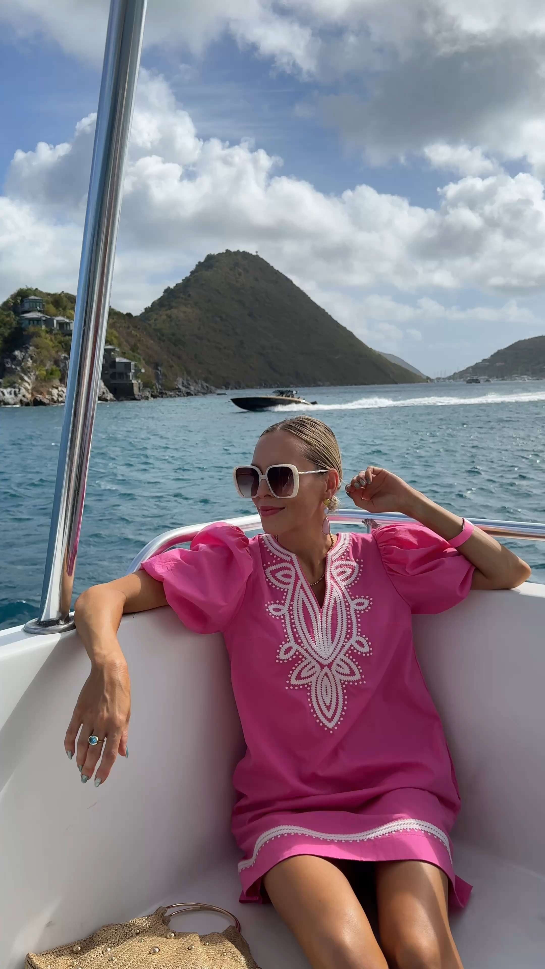 1, 2, 3, or 4? It’s the blue dress at sunset for me – and all of these resort looks are under $100 (gasp!).
Comment SHOP, and I’ll shoot you a DM with the head-to-toe item details, all from @shop_avara. #shopavara  

 #LTKOver40 #LTKTravel