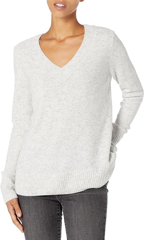 Goodthreads Women's Relaxed-Fit Mid-Gauge Stretch V-Neck Sweater | Amazon (US)