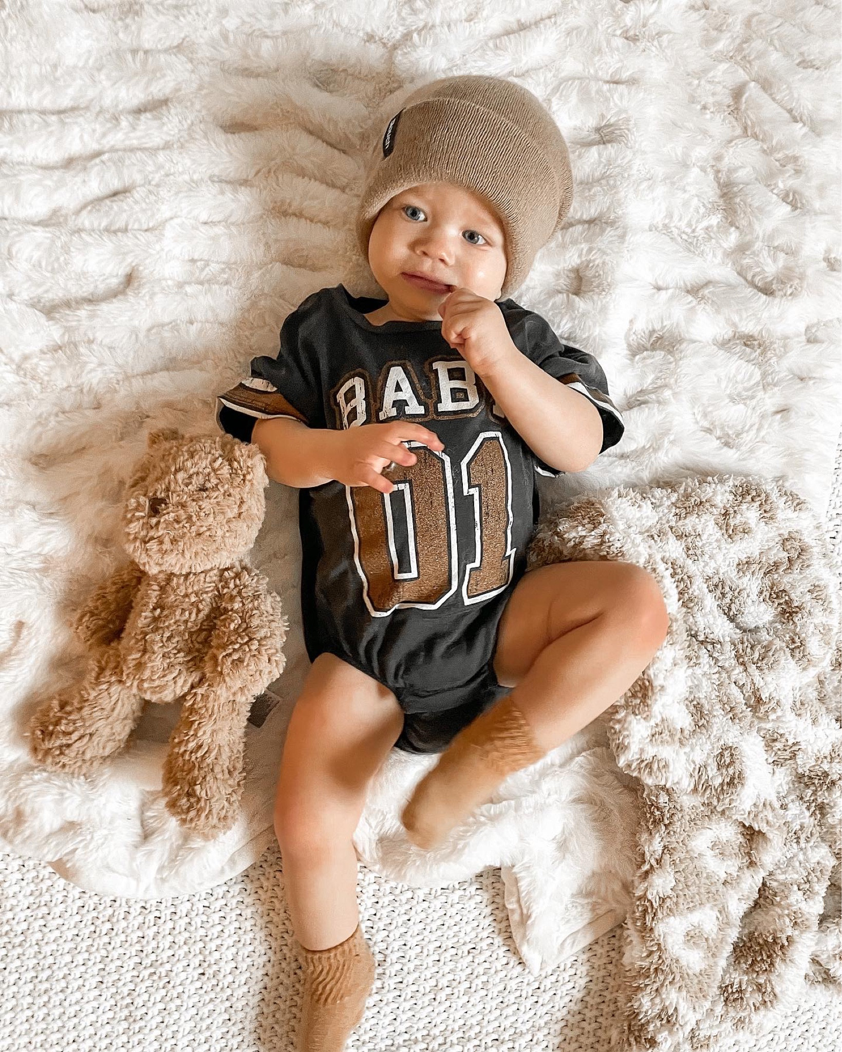 Altar’d State has the cutest baby boy fashion for this football season! You have to have this little sweatshirt jersey for your baby boy! 

#LTKSeasonal #LTKbaby #LTKunder50
