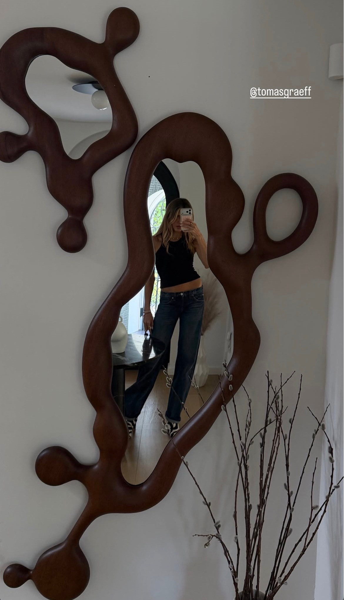 OOTD 🖤 Low rise jeans and a black tank top always works

#LTKgrwm #LTKootd #LTKSeasonal
