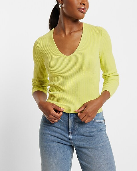 Fitted Ribbed V-Neck Sweater | Express