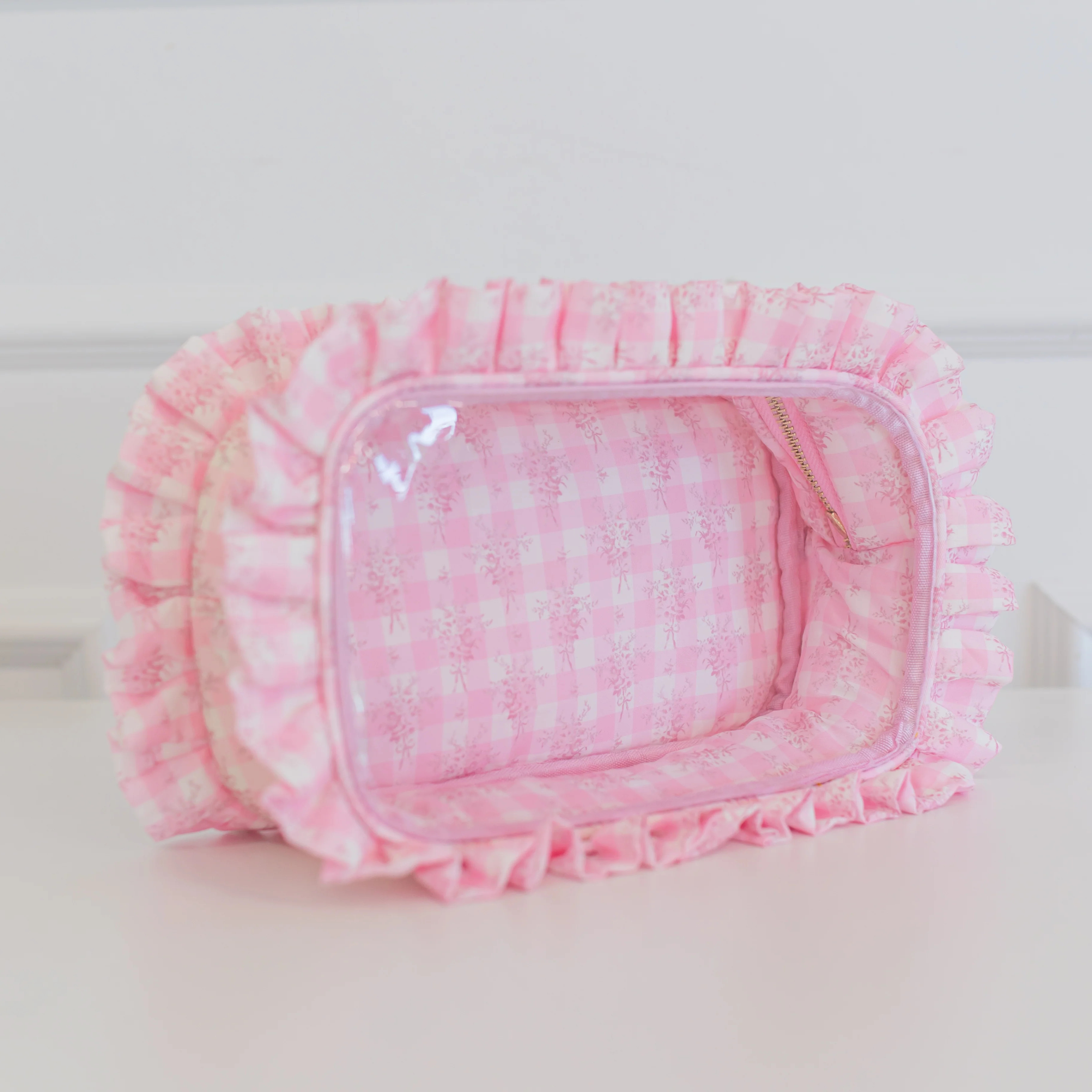 Ruffled Nylon Large Clear Pouch | Hollis