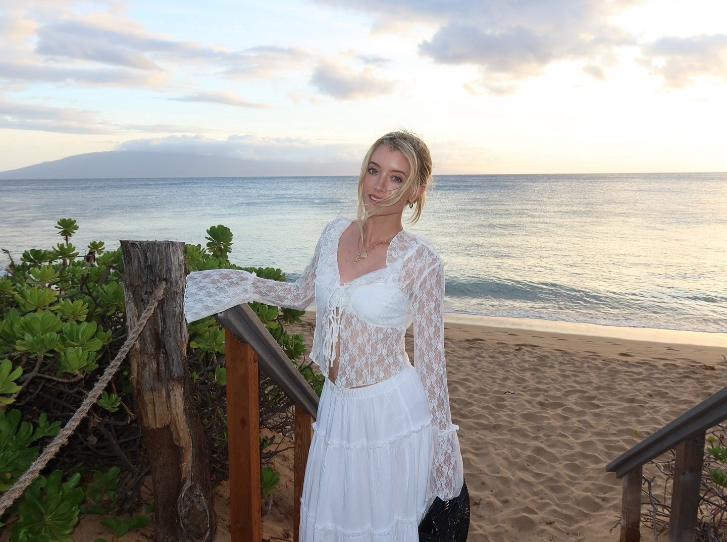 white skirt 
Maui
Hawaii 
Anniversary 
Honeymoon

#LTKWedding #LTKStyleTip #LTKTravel
