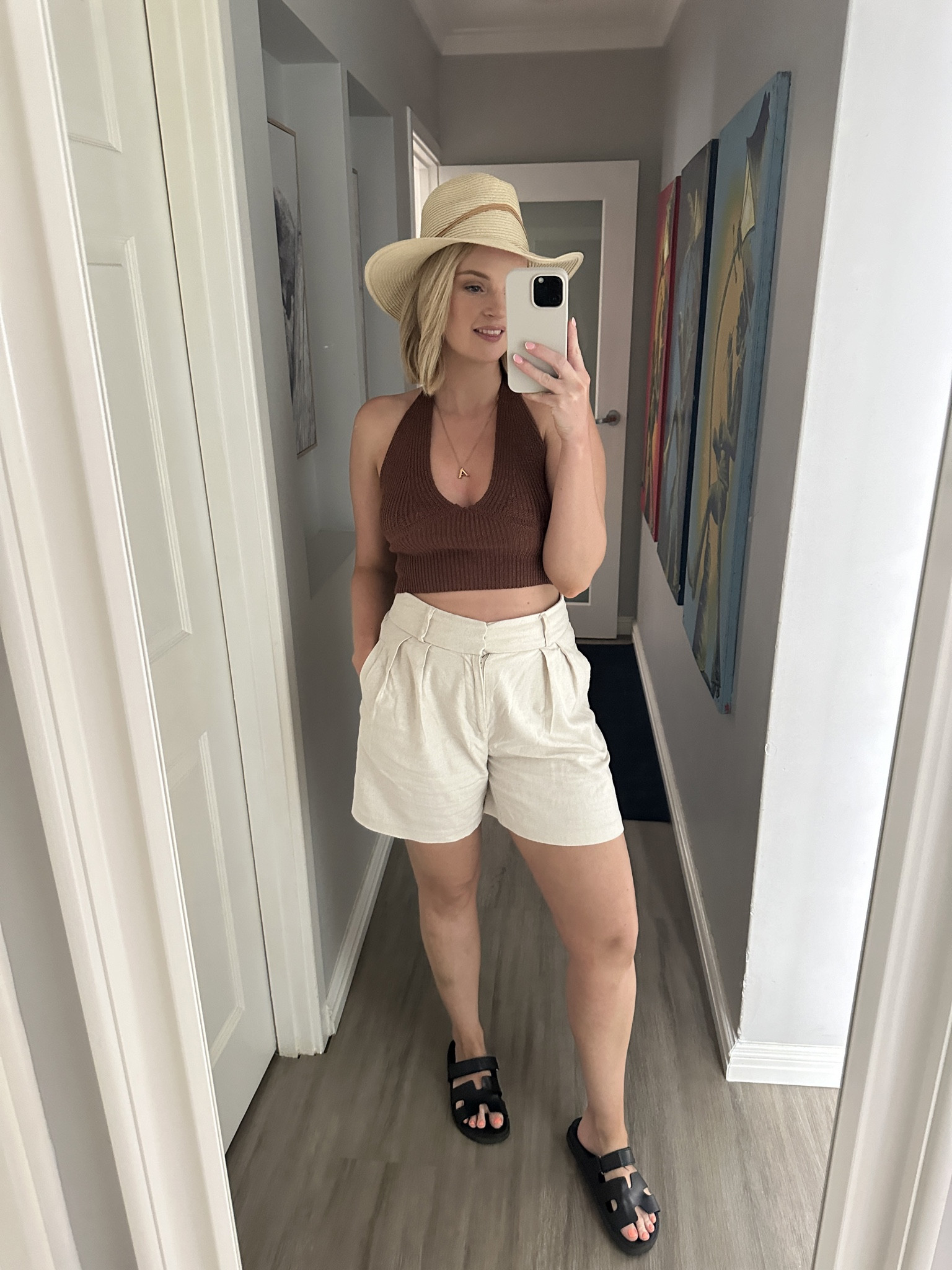 Always a beach day. The hat is from Ripcurl in Aus I just had to buy it. 🏖️ #ltkaustralia #holidaymode #holidayootd 

#LTKfindsunder50 #LTKtravel #LTKaustralia